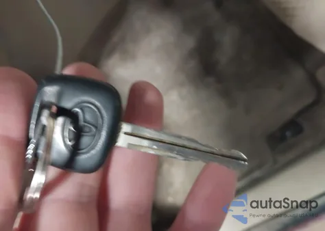 2004 Toyota Highlander V6 from USA, damaged, VIN JTEEP21A340018191